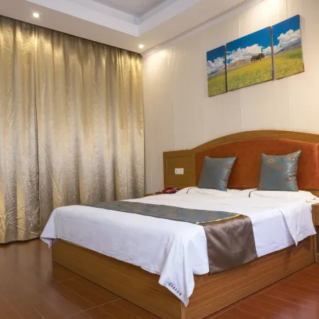 Shuangfeng Business Hotel (Baise Railway Station)