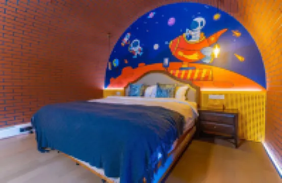 Mianzhu Huaxiang Jiulongshan Yard Hotel