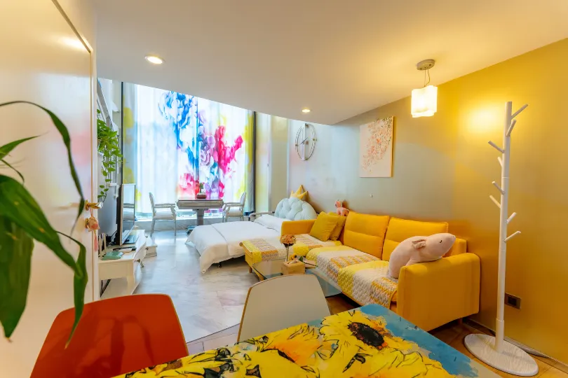 Langtai Service Apartment (Longhu Binjiang Tianjie Branch)