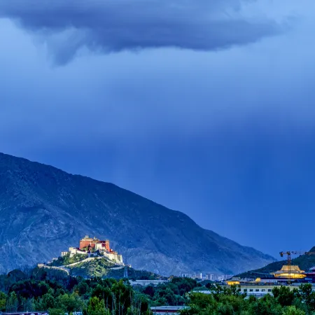 Lhasa Busan Saint Reis Hotel Potala Palace