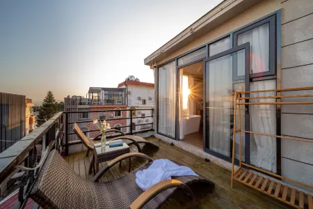 Xiamen Yuchu Scenic Apartment (Huandaonan Road Cengcuoan) Отели рядом с достопримечательностью «Xiamen University»