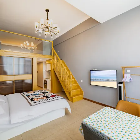 Tuyuan Seaview LOFT Holiday Apartment (Weihai Ferry Terminal Huafa Xintiandi Branch)