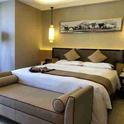 Jing Jiang Hotel Rooms