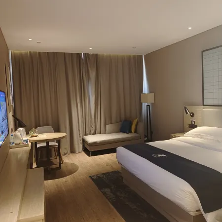 Echarm Hotel (Hong'an Zidong Xincheng)