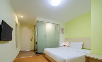 7Days Inn Chain Hotel (Changsha Kaifu Temple Subway Station) - Hizvo