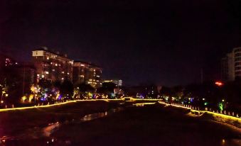 Tongshan Youth Fashion Hotel