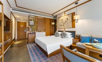 Floral Hotel·Longquan Hongdoulin Hotel (Longquan City Branch)