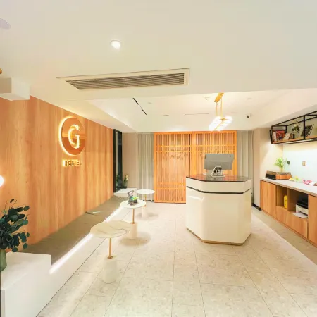 G HOTEL Отели рядом с достопримечательностью «Бассейн Черный Дракон»