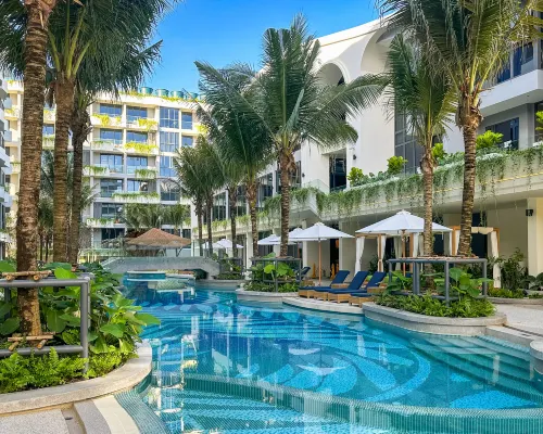 ลา กรีนโฮเทล แอนด์ เรสซิเดนซ์ โรงแรมใกล้น้ำตกคลุ้ย