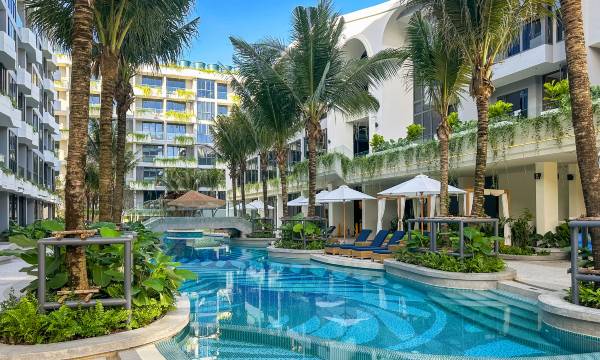 La Green Hotel & Residence