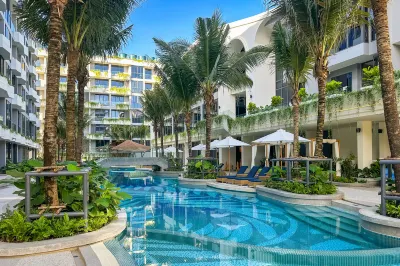 La Green Hotel and Residence Отели в г. Layan