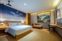 HEBE Xingkong Hotel (South Railway Station Loudi Yizhong)