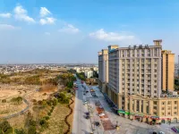 JI Hotel (Shanghai Fengxian Situan Baolongguangchang) Отели рядом с достопримечательностью «Порт Южного Востока»