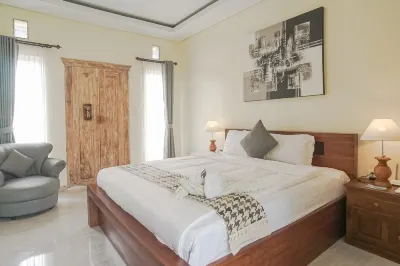 Giri Krisna Guest House Hotel dekat Warung Ibu Oki
