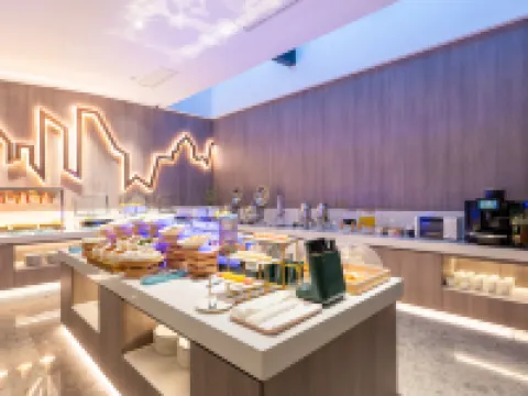 PALACE Hotel (Laiyang Wanda Plaza High-speed Railway Station) Hotels in Laiyang