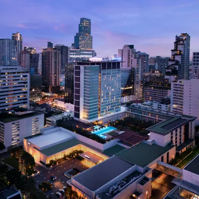 Pullman Bangkok King Power Hôtels à proximité de : King Power