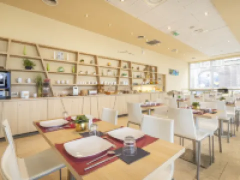 Zenitude Hôtel Résidences Marseille Saint-Charles Hotels in Marseille