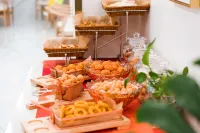 Kunming Jiangye Resort Hotel (Dianchi Grand View Park)