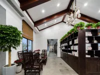 花築·育青閣恆園民宿（同裏店） - 私人泳池