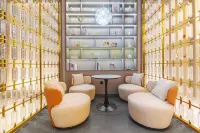 Jinchen International Hotel (Dongyang Wood Carving Town) Отели в г. Донян