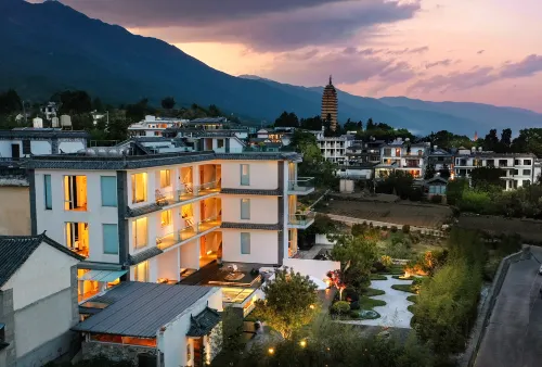 Meet Hefengting·Jianshan | Natural Ore Hot Spring Holiday Villa Scenic Hotel