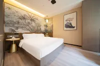 Golden Eight Immortals Hotel - Balkon