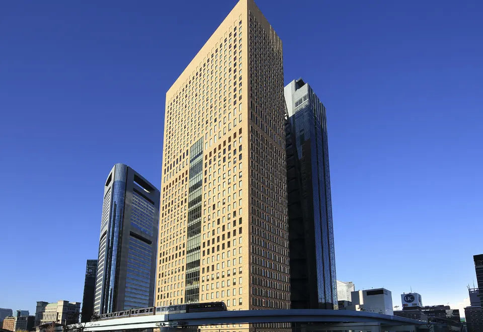 โรงแรมเดอะรอยัลพาร์ค ไอคอนิค โตเกียว ชิโอโดเมะ The Royal Park Hotel Iconic Tokyo Shiodome