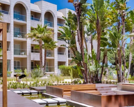 Falésia Hotel - Adults Only Hotels in Olhos de Água