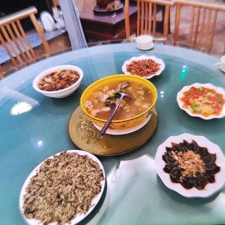 Tingyun Homestay (Yuntai Mountain Bank Service Area Branch)