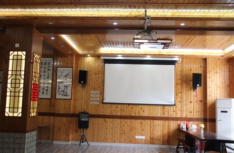 Worry free mountain village photo 5
