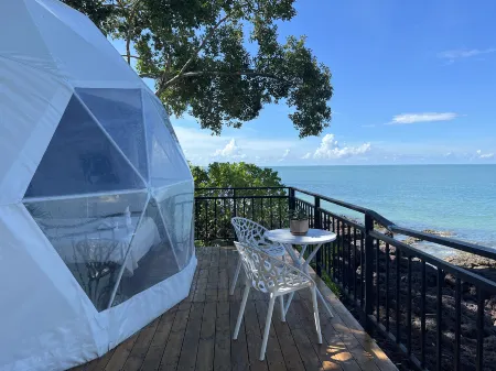 Prince Island Hotel Отели в г. Ко-Та-Киев