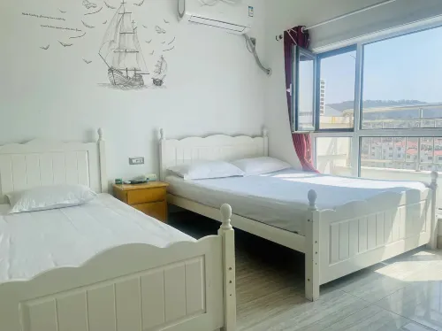 Yantai Longdao Jiayi Apartment - Condos
