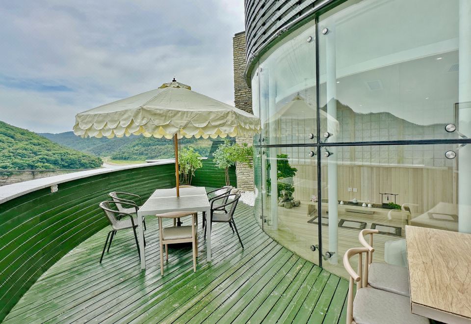 No.1 한툰 호텔 이미지