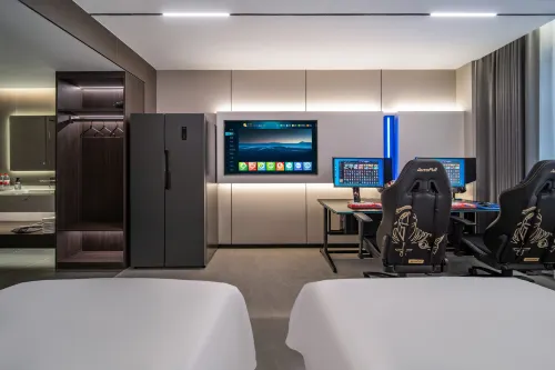 Anle Light Luxury E-sports Hotel (Zhengzhou Erqi Wanda Plaza)