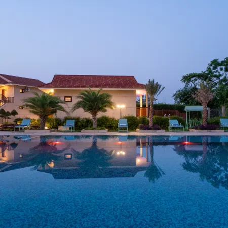 River Bank Jungle Resort
