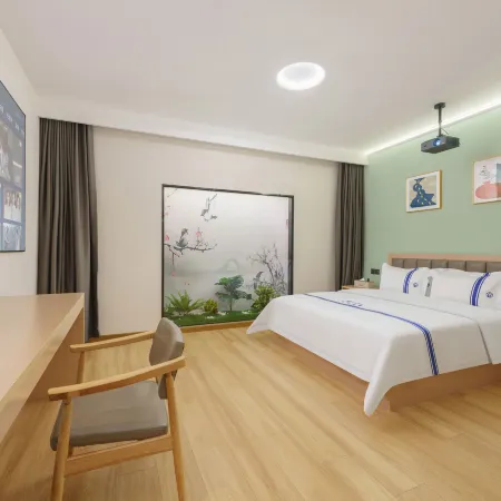 Tuyue Hotel (Dalian North Railway Station) Hotels in Dalian
