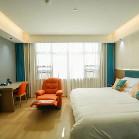 Shiqian Yunjing Oriental Smart Hotel