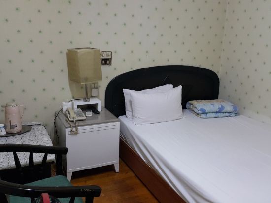 Awesome Hotel