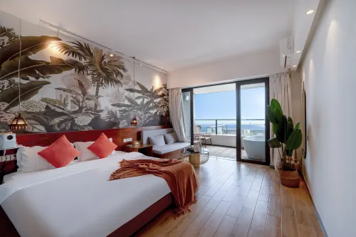 Extreme Seaview Apartment (Shanwei Poly Jintingwan Branch) - Pool