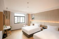 IU Hotel（4.0Ashishiquan Ancient Street Sakura Midfield Store)