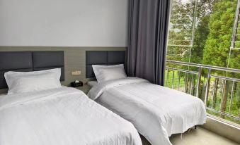 Lanxing Homestay (Axilixi Jiucaiping Scenic Area)
