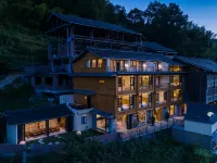 Jijing Zhaoxing Boutique Homestay (Zhaoxing Dong Village Branch) Các khách sạn ở Lê Bình