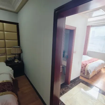 Huating Business Hotel (Dushan North Gate)