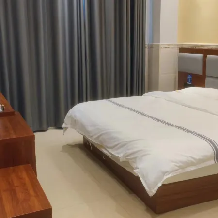 Dongxing Chengfeng Hotel