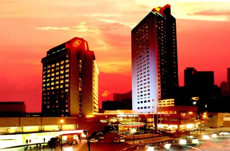 Changzhou Hotel (Qingguo Lane Changzhou Station Branch) Отели рядом с достопримечательностью «Changzhou Citizens' Square»