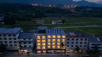 LUSHIN HOTELS&RESORTS Hotels near Tonglu Revolutionary Martyr Monument