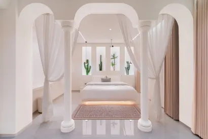 Island·Designer Hotel（Sanya High-speed Railway Station）