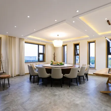 Yellow River Qiankun B&B
