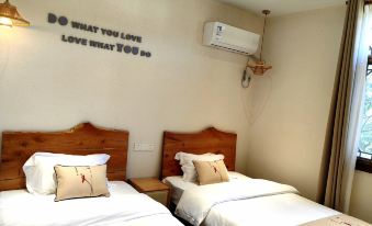 Shiyi Courtyard Homestay