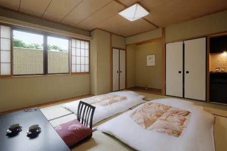 Gion Ryokan Karaku
